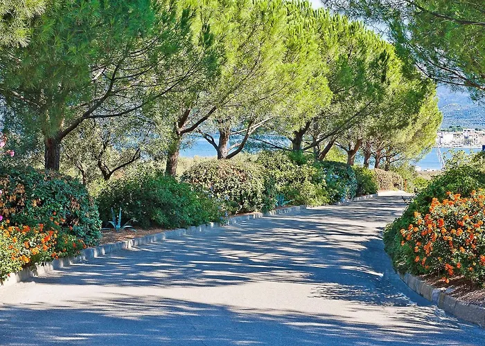 Suarella-2 By Interhome